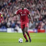 Tin Liverpool: HLV Arne Slot khen hết lời trung vệ Ibrahima Konate