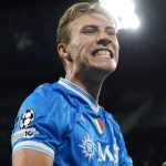 Tung hoành C1, Hojlund – Rashford chứng minh MU đã sai