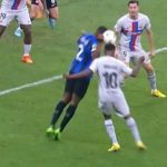 UEFA tác động kết quả trận Inter – Barca?