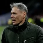 Van Basten khuyên Barcelona thay đổi vị trí của Lamine Yamal sau thất bại trước Inter
