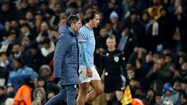 VAR ảnh hưởng đến Jack Grealish