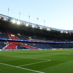 Vé rẻ nhất 500 euro, PSG thu bộn tiền từ trận gặp Arsenal