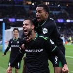 Vì sao Man City sụp đổ trong 15 phút trước Feyenoord?