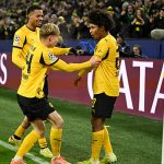 Villarreal sụp đổ sau thẻ đỏ, Dortmund thắng tưng bừng