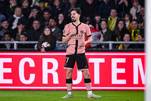 Vitinha cảnh báo Arsenal về Dembele