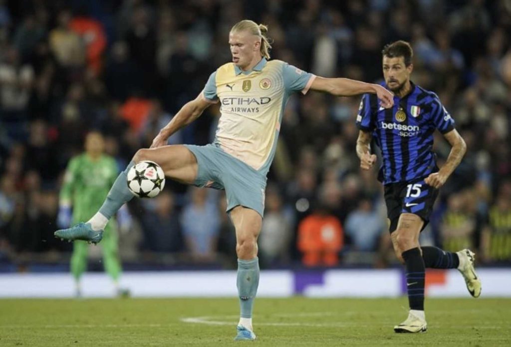 Vô hại trước Inter Milan, Haaland vẫn được Pep bênh vực