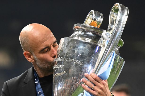 Vừa đoạt cú ăn 3, Wenger khuyên Pep làm ngay một điều