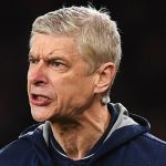 Wenger: “Họ bị cảm xúc lấn át và quyết liệt theo cách ngu ngốc”