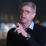 Wenger nổi giận với VAR sau quả phạt đền gây tranh cãi ở trận Inter vs Barcelona