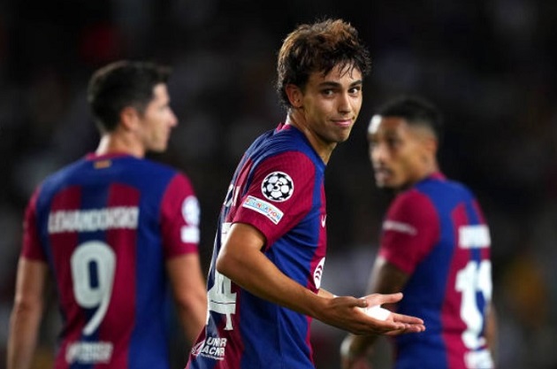 Xavi: Barcelona chơi ở đẳng cấp cao nhất