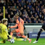 Yamal vừa ghi “bàn thắng đẹp nhất mùa”?