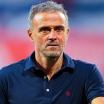 Enrique làm rõ mối quan hệ với Xavi