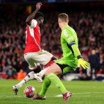 Harry Kane: ”Nếu Saka cùng đội với tôi, tôi sẽ nói đó là quả penalty”