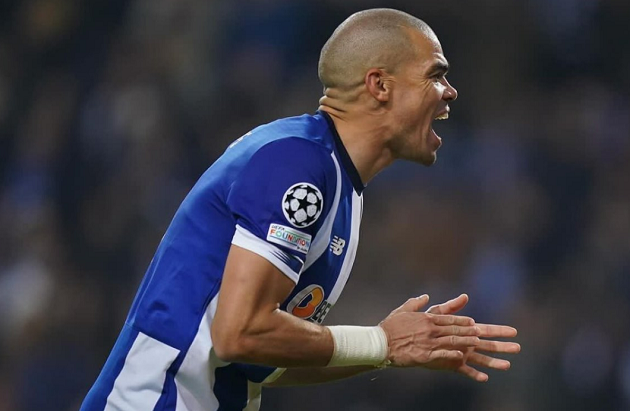 Pepe lập kỷ lục khó tin tại Champions League