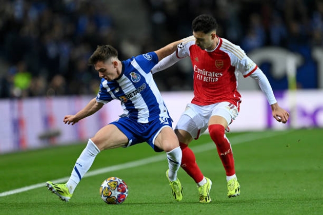 Sao trẻ Porto “dằn mặt” Arsenal