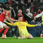 Phút 98 điên rồ của Trubin giải cứu Benfica