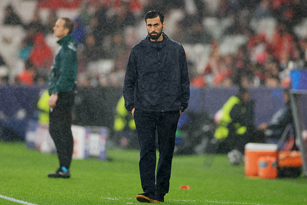 Real Madrid mất phương hướng từ Alonso đến Arbeloa